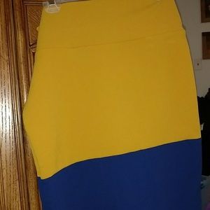 Lularoe Cassie skirt